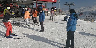 Büyükşehir Zabıtasından Erciyes’te Denetim
