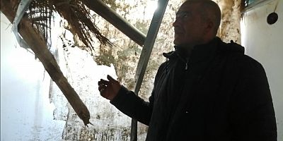 Çatısı Yıkılan Kerpiç Evden Mucize Eseri Kurtuldu