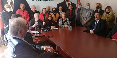 CHP’den Bu Kez de Belediye Başkanları Çalıştayı