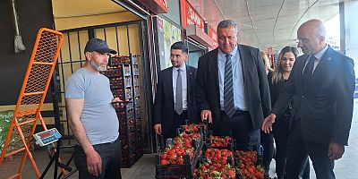 CHP heyeti Kayseri Hal’inde Esnafı Ziyaret Etti