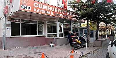 CHP İl Binasında Sigara İzmariti Yangına Neden Oldu