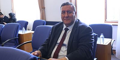CHP’li Gürer: Yabancılar Verimli Arazilere Resmen Çöküyor