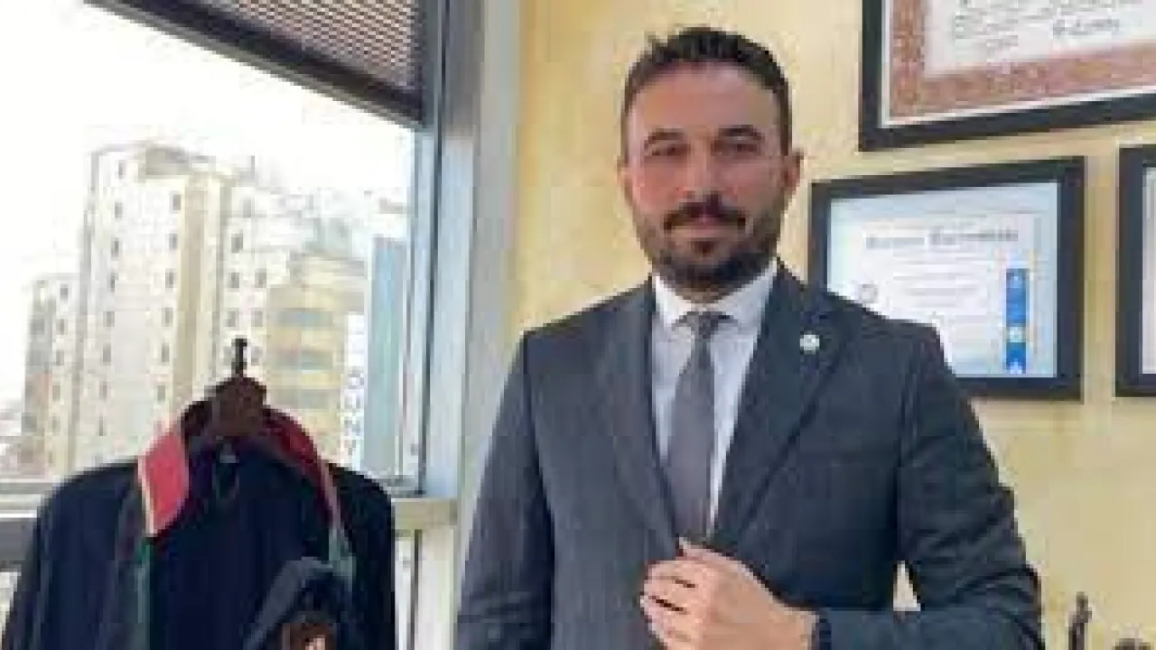 CHP'li Ünalmış, Belediye Çalışanlarının İş Bırakma Eylemini Desteklediklerini Açıkladı