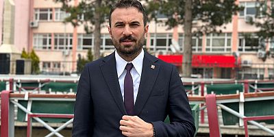 CHP’li Ünalmış: Belediye Önünde Kendini Yakan Kişi İçin Suç Duyurusunda Bulundu