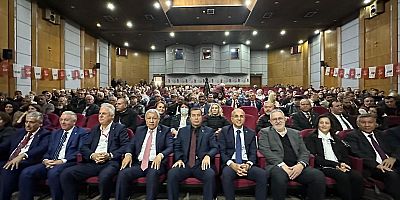 CHP Melikgazi ilçe Başkanı Turan Arık Oldu