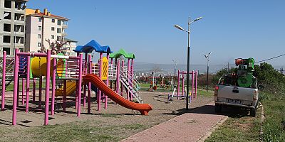 Çocuklar İçin Parklar Dezenfekte Edildi