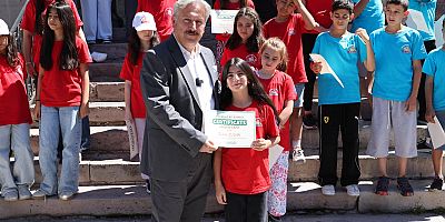 Çocuklar Melikgazi’nin İngilizce Kampında Hem Öğrendi Hem Eğlendi