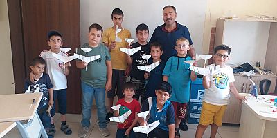Çocukların Hayali Model Uçak Yapımı Kursunda Gerçeğe Dönüşüyor