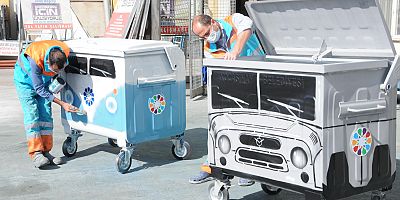 Çöp Kutuları Çocuklar İçin Boyandı