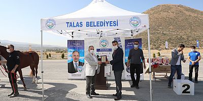 Cumhuriyet Kupası Atlı Dayanıklılık Yarışmaları Nefes Kesti