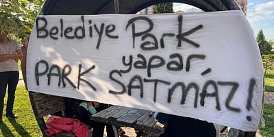 Dadaloğlu Parkı’nın Yıkılmasını İstemeyen Mahalleliler Talas Belediyesi Önünde Basın Açıklaması Yaptı 