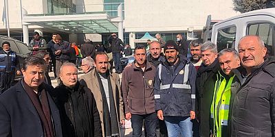 Deprem Bölgelerini Ziyaret Eden Başkan Altun