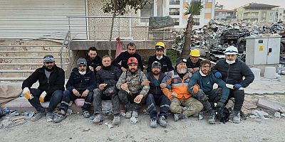 Depremin 158’inci Saatinde Kayseri’den Giden Ekip Bir Kişiyi Kurtardı