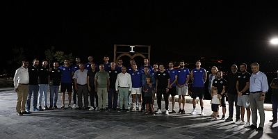 Develi Belediye Spor Voleybol Takımı Yönetimi ve Sporcular Bir Araya Geldi
