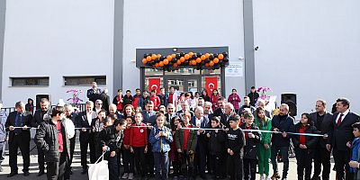 Develi’de Kadir Yağlıoğlu Spor Salonu'nun Açılışı Yapıldı