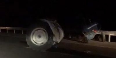 Develi’de Otomobille Traktör Çarpıştı: 4 Yaralı!