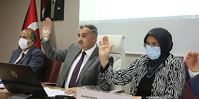 Develi Meclis Toplantısı Yapıldı