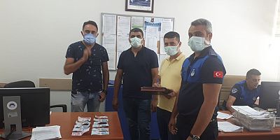 Dilencilik Yapan Kadın, Zabıta Ekiplerince Yakalandı