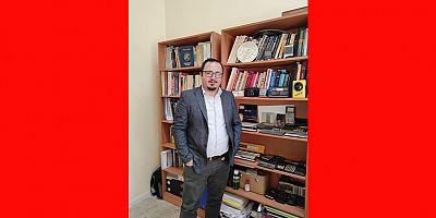 Doç. Dr. Dervişoğlu'ndan Ay'da Bulunan Suyla İlgili Açıklama