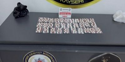 Durdurulan Araçta 432 Adet Narkotik Hap Ele Geçirildi