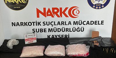 Durdurulan Araçtan 4 Kilo Uyuşturucu Madde Çıktı