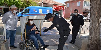 Engelli Tuğba, Kumbarasındaki 210 Lirayı Kampanyaya Bağışladı