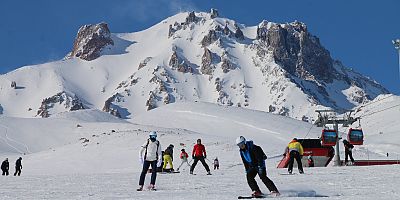 Erciyes'e 50 Bin Yabancı Kayaksever Bekleniyor