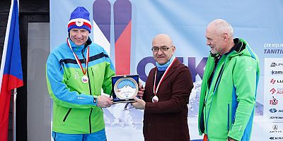 Erciyes’te Çek Kış Spor Günleri Etkinliği