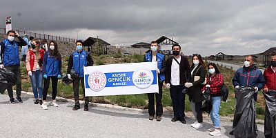 Erciyes’te Çöp Toplama Etkinliği