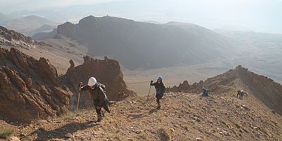 Erciyes’te Zirve Tırmanışları