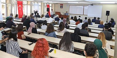 ERÜ’de İktisadi ve İdari Bilimler Fakültesi’nin Açılış Dersi Rektör ve Mustafa Alan Tarafından Verildi