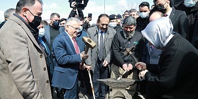 ERÜ’de Nevruz Bayramı Coşkuyla Kutlandı