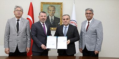 ERÜ ile Karabük Üniversitesi Arasında İş Birliği Protokolü İmzalandı