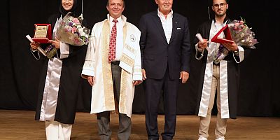 ERÜ İletişim Fakültesi Yeni Mezunlarını Verdi