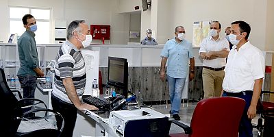 ERÜ Rektörü Çalış, Öğrenci İşleri Daire Başkanlığı’nı Ziyaret Etti