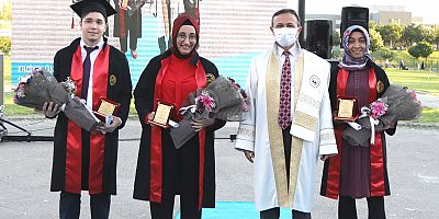 ERÜ Tıp Fakültesi 47. Dönem Mezunlarını Verdi