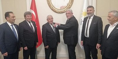 Eski Belediye Başkan Adayı İYİ Parti Saflarına Katıldı