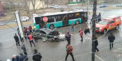 Eskişehir Bağları’nda Kaza: 1’i Ağır 2 Yaralı