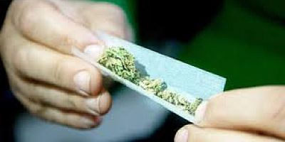 Esrar tacirine 8 yıl hapis