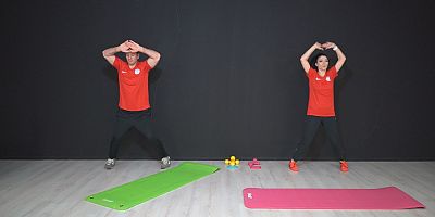 Evinde Hareket Var, Evde Kal