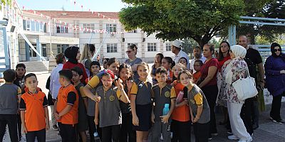 Fatoş Büyükkuşoğlu İlkokulu’nda Velilerden Sınıf Eylemi