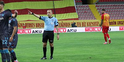Fenerbahçe - Kayserispor Maçını Cüneyt Çakır Yönetecek