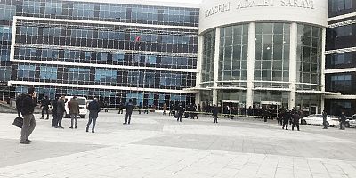 FLAŞ! Adliye’de İkinci Olay: 2 Gözaltı