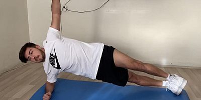 Genç Futbolcu, Sokağa Çıkma Yasağından İdmanını Evinde Yapıyor