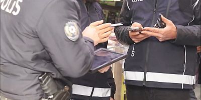 Göçmen Kaçakçılığı Operasyonunda 5 Yabancı Uyruklu Şahıs Sorgulandı
