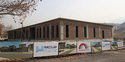 Hacılar'da Aile Sağlığı Merkezi İnşaatı Devam Ediyor
