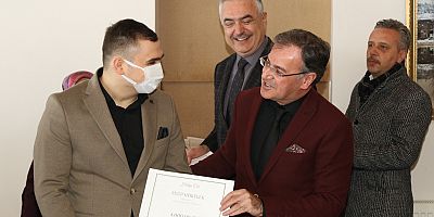 Hacılar Kültür Dayanışma ve Yardım Vakfı’ndan Başarılı Öğrencilere Ödül