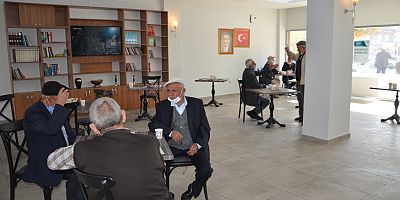 Hacılar Millet Kıraathanesi Misafirlerini Ağırlıyor