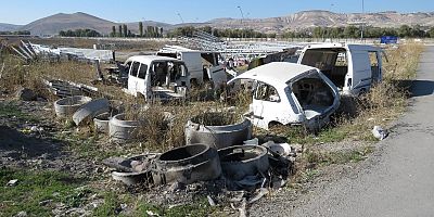 Hacizli Otomobillerin Parçalarını Söküp, Başka Araçlarla Değiştirmişler