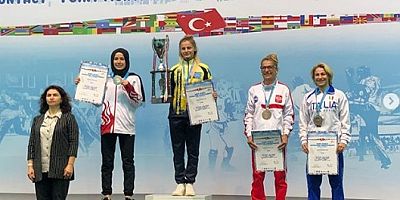 Hayriye Türksoy, dünya ikincisi oldu